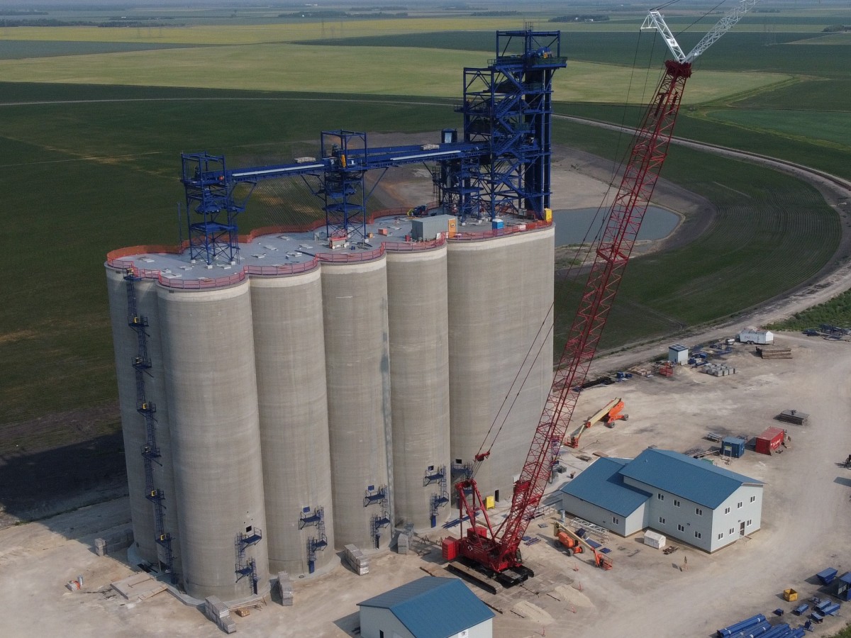 ​FWS: Staying flexible in the face of change  - FWS Company recently completed this grain elevator in Rosser, Manitoba. Photo: FWS